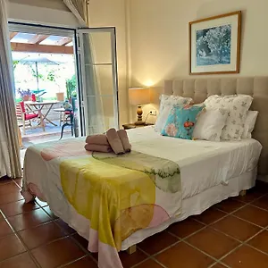 At In Malaga & Solo Travellers 4* Rincón de la Victoria